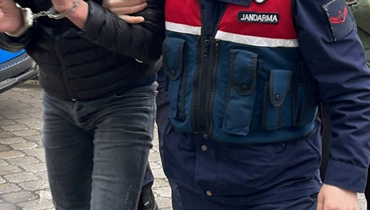 jandarma yurt genelinde 167 firari hukumluyu yakaladi zGBMKpPR