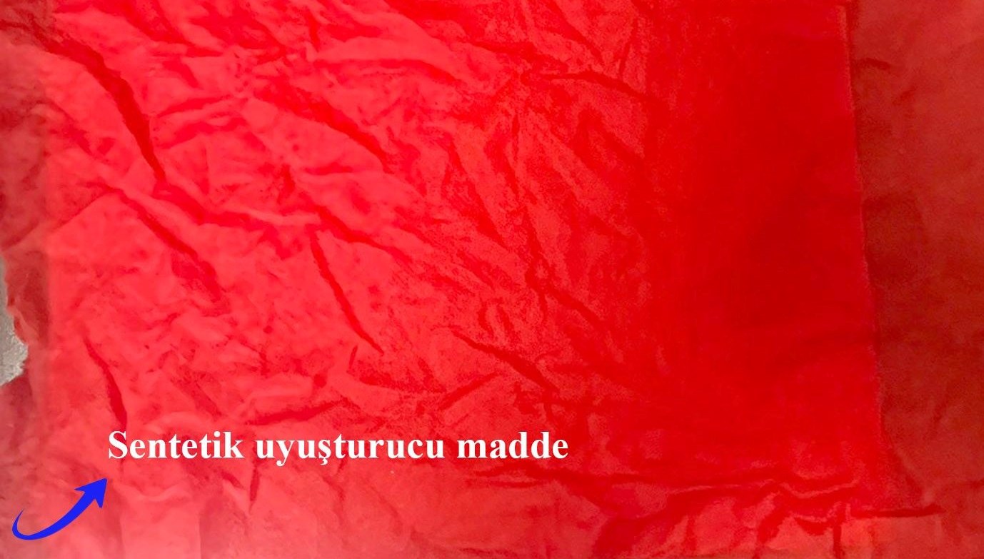 sivasta kagida emdirilmis uyusturucu ele gecirildi ljNX4Wtn