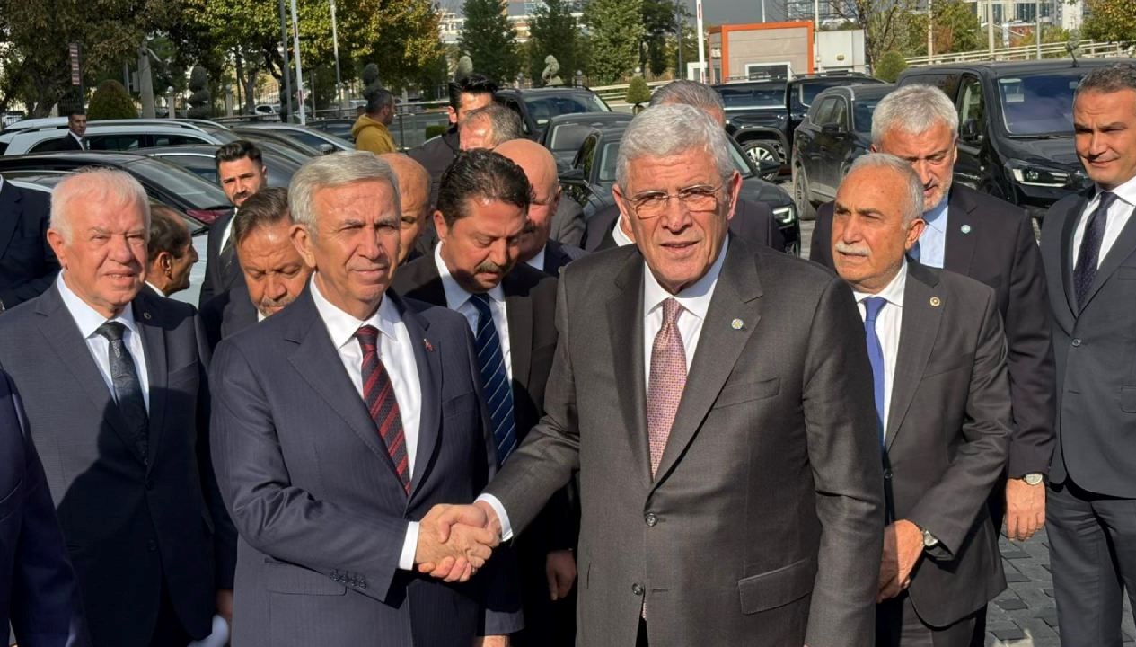 iyi parti lideri dervisoglundan mansur yavasa ziyaret w1MGDGh1.jpg