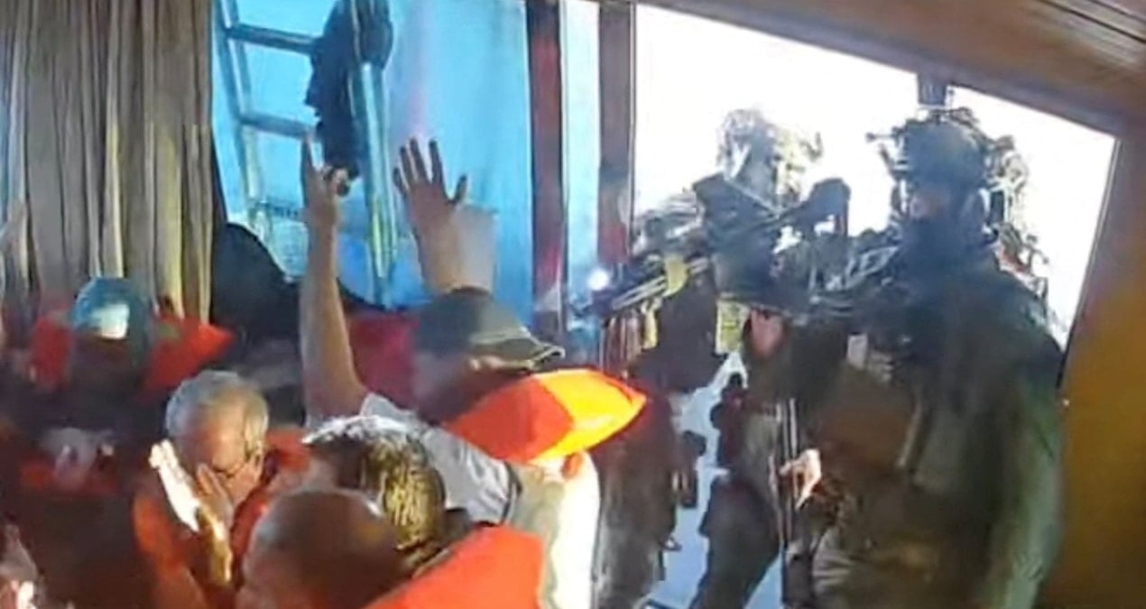 sumud filosunda rehin alinan 17 turkun akibeti belli oldu SCcTEzZj